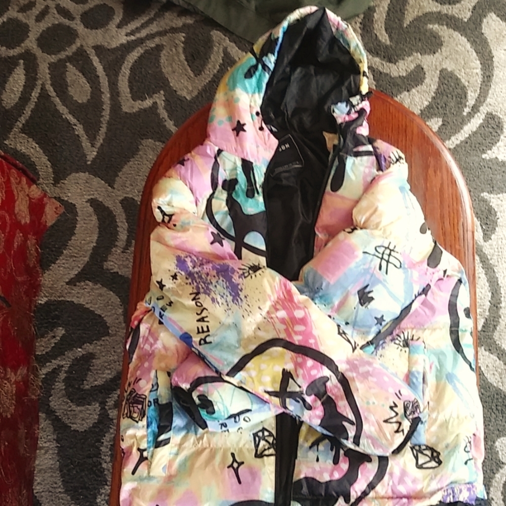Reason tie dye puffer jacket